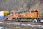 Intermodal cruises east